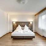 Relais Koenigsberg Hotel