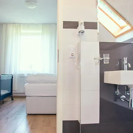 Relais Koenigsberg Akwizgran