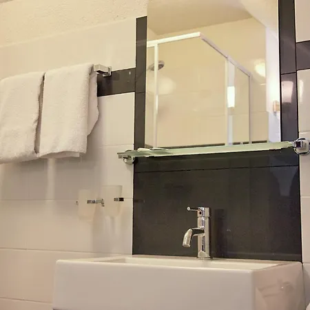 Relais Koenigsberg 2*