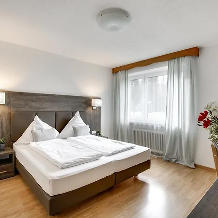Relais Koenigsberg 2*