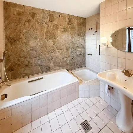 Relais Koenigsberg فندق
