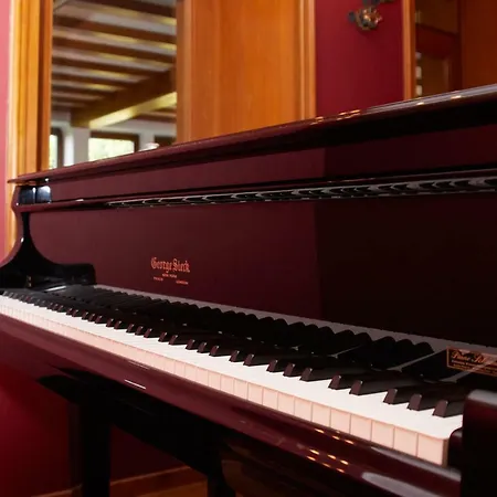 Relais Koenigsberg Szálloda