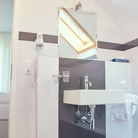 Relais Koenigsberg Szálloda 2*